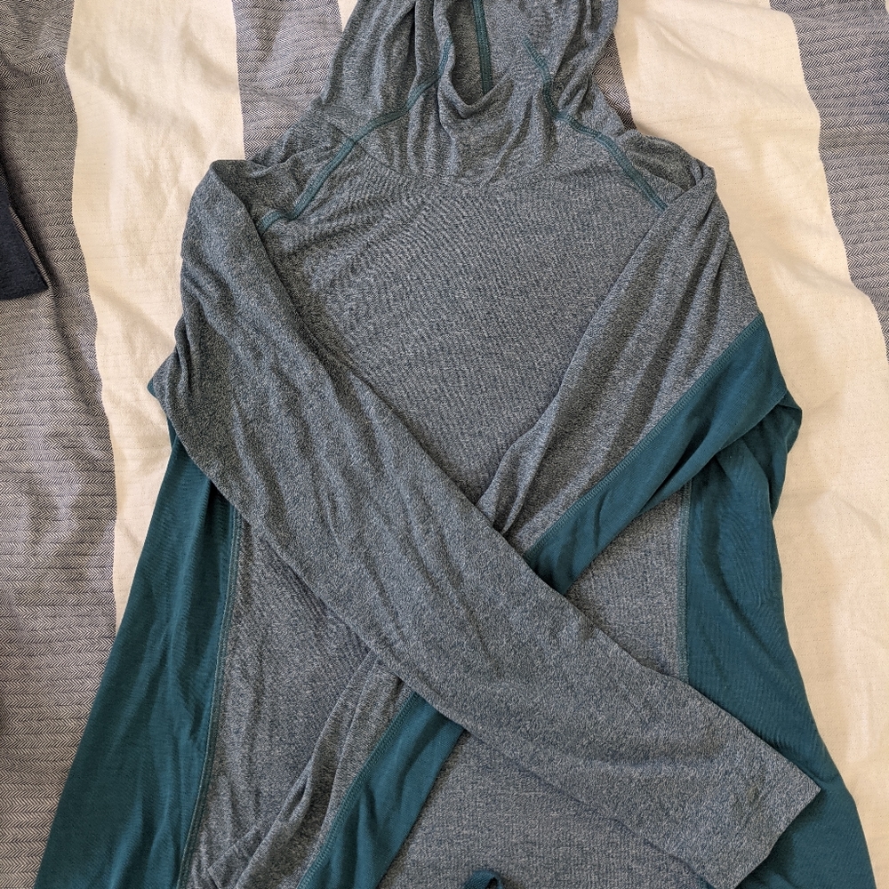 Women's Under Armour Top